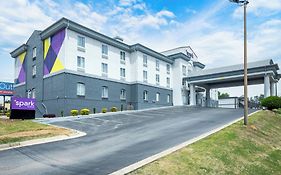 Spark By Hilton Commerce, Ga